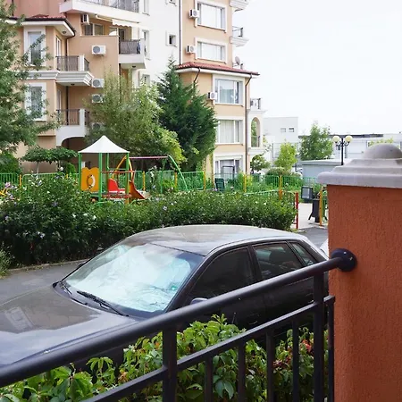 Apartcomplex In Sveti Vlas Victorio 2 * Atanasovo