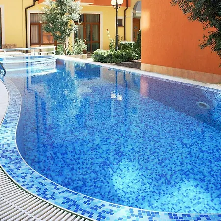 Apartcomplex In Sveti Vlas Victorio 2 Atanasovo
