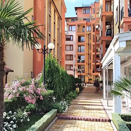 Apartcomplex In Sveti Vlas Victorio 2